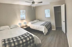 Bungalow near the lake