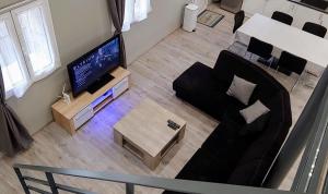 Appartements Appartement T5 meuble 110 m2 neuf proche centre ville : photos des chambres