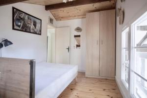 Maisons de vacances Maison 11p au calme avec clim et piscine : photos des chambres