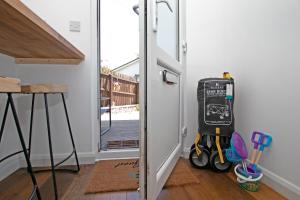 7 Porth Valley Cottages