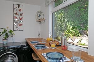 7 Porth Valley Cottages