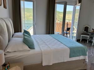 Casa M- Studio Penthouse Seaview #7 - Brand New