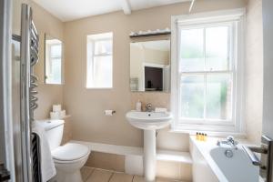 Stylish Boutique Apartment near Tufnell Park Station, 2 Spacious Bedrooms, Residential Area with Easy Access to Central London