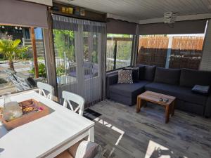 Lazy cabin near Hoek van Holland beach