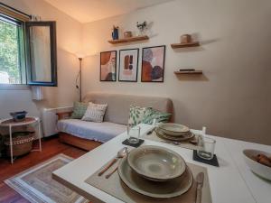 Tu refugio cómodo y con piscina - Herbasabina 2