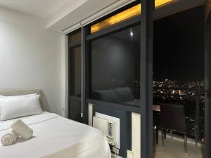 Minimalist 1 Bedroom Sunset View in Gramercy