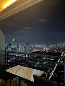 Minimalist 1 Bedroom Sunset View in Gramercy
