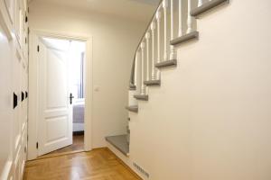 Tallinn City Apartments 4 bedroom Toompea Old Town