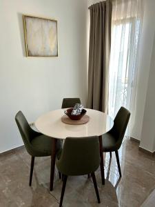 Casa M- 1-Bedroom Penthouse Apartment Seaview - Brand New