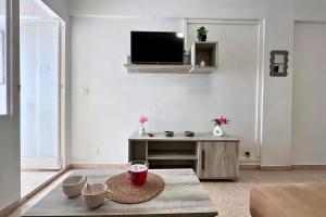 3-bedroom 2-bathroom flat ideal for families and nomads