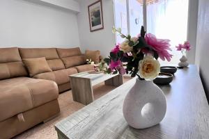 3-bedroom 2-bathroom flat ideal for families and nomads