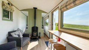 Cnocvann Croft Shepherd Huts