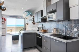 appartement 1ère ligne face à la mer