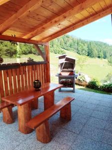 POČITNIŠKA HIŠKA LASTOVKA