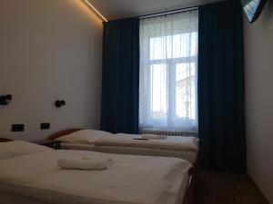 Standard Twin Room room in Hotel Central