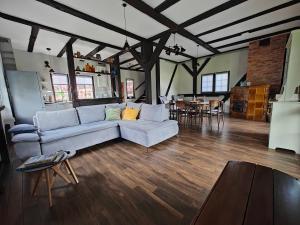 Stay At This Magnificent 100 Year Old Barn