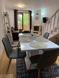 Aparthotel Raikov Ski Lodge