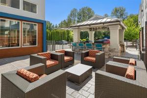 Hampton Inn & Suites Seattle NorthLynnwood