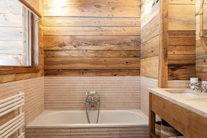 Les Chalets de la Source 3 - Luxe - Skis aux pieds - 12 personnes : photos des chambres