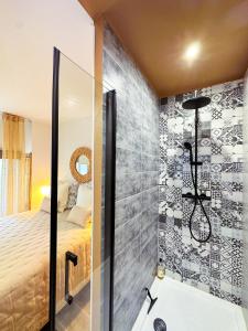Appartements La Mouline Domaine prive pour sejour en famille ou entre amis en toute intimite : photos des chambres