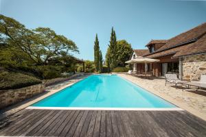 Villas Le Patis et sa piscine : photos des chambres