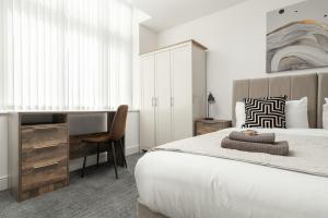 Modern unique duplex apartment in town centre