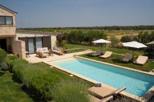 Villa Royal with heated pool