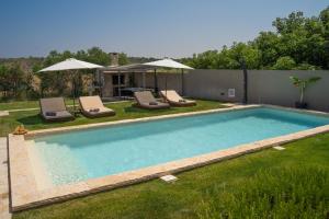 Villa Royal with heated pool