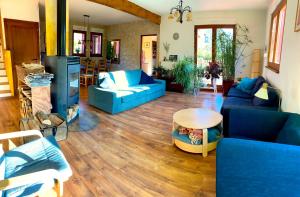 Maisons de vacances Grande maison bi-familiale, belle vue, piscine : photos des chambres