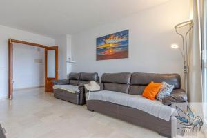 Wonderful Apt 2 BDR with pool and private parking