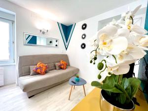Appartements Color Studio - Proche Gare - 2P : photos des chambres