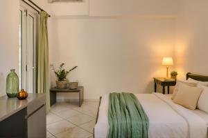 Two-Bedroom Apartment room in Century Resort
