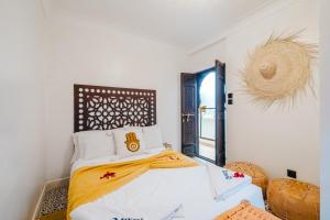 Riad - Jacuzzi, Breakfast & Vue Rooftop Médina , 5min walk Jemaa El Fnaa