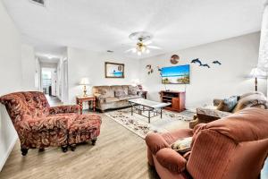 Lyndell Beach Cottage