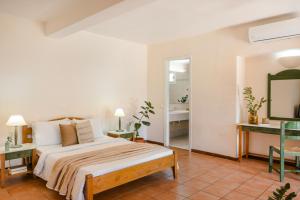 Double or Twin Room with Garden View room in Century Resort