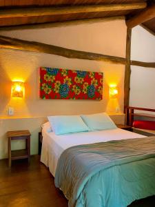 Chalé Completa com Cozinha e Estacionamento! Rio Privativo no quintal e Piscina I Descanse e Aproveite I 18 min do centro de Paraty e Praias