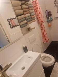 Modern and cozy, top location