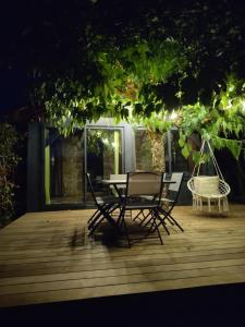 Maisons de vacances Maison en pierre avec piscine : photos des chambres