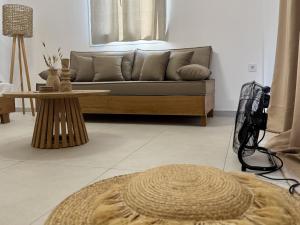 Aenya Kythnos Villas