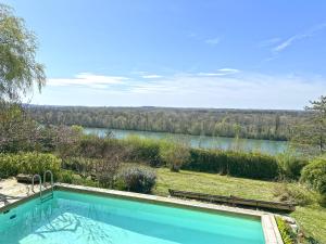 Maisons de vacances Dome en bois avec Piscine et sa Vue seine et foret : photos des chambres