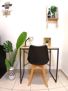 Appartements large studio near train station, very central : photos des chambres