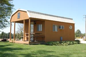 obrázek - O'Connell's RV Campground Lakefront Cabin 9