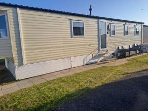 The Cwtch Caravan Trecco Bay