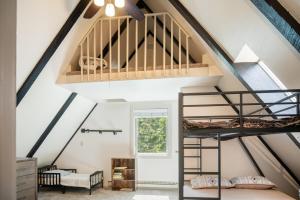 Modern A-Frame Hot Tub Views