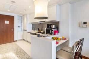 Luxurious Studio Flat with Burj Khalifa Views