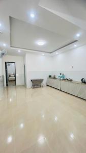 Nhà phố 7 phòng ngủ gần biển , trung tâm thành phố-1988homestay