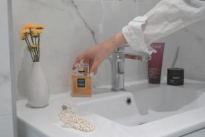 Appartements CALADEA Locations de Vacances 5 etoiles, piscine chauffee : Appartement - Rez-de-Chaussée