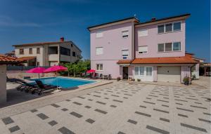 Apartment Valbandon 06