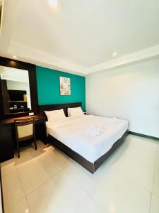 La Casa Patong