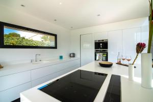 Villas Superbe villa contemporaine : photos des chambres